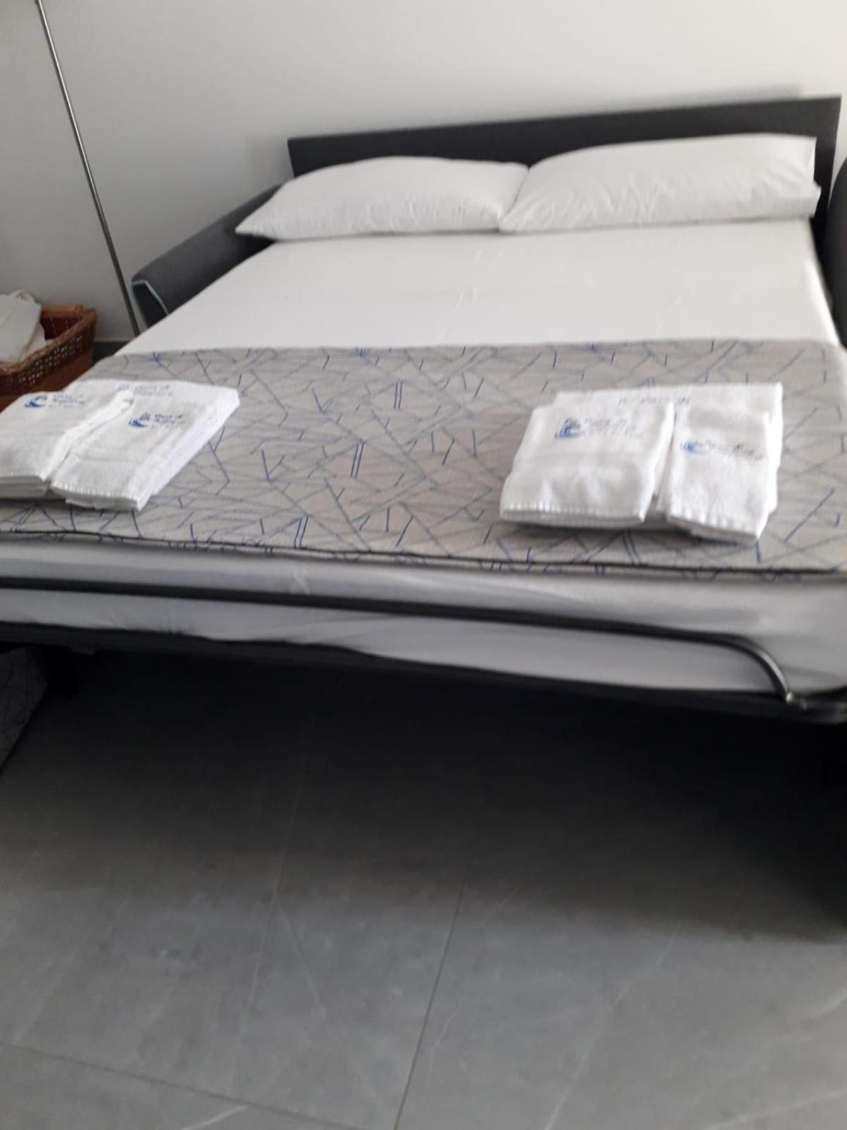 La Casa Di Francesca B&B Con Parcheggio Privato Porto Cesareo Eksteriør bilde
